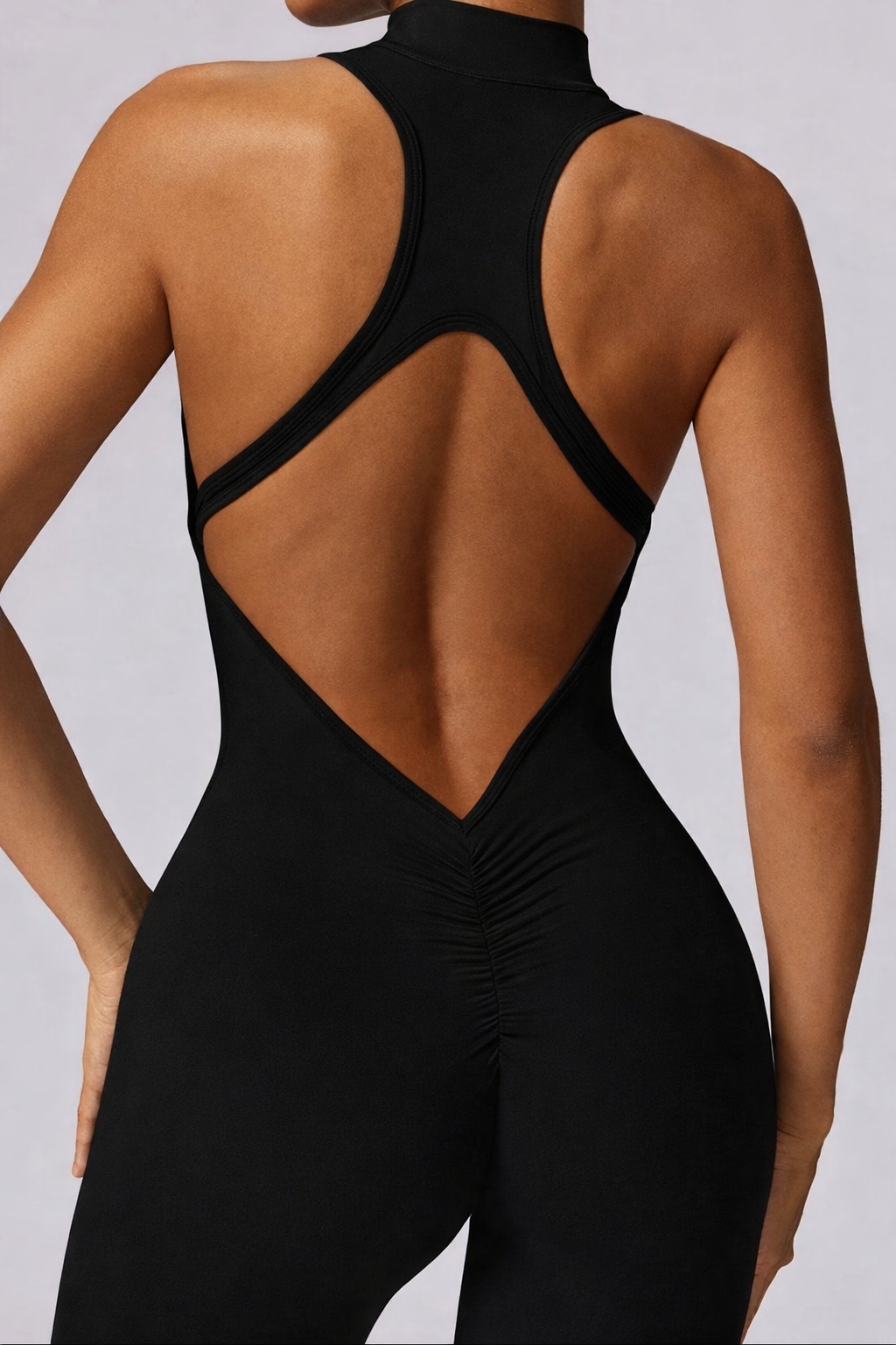 Silhouette-Pro suit
