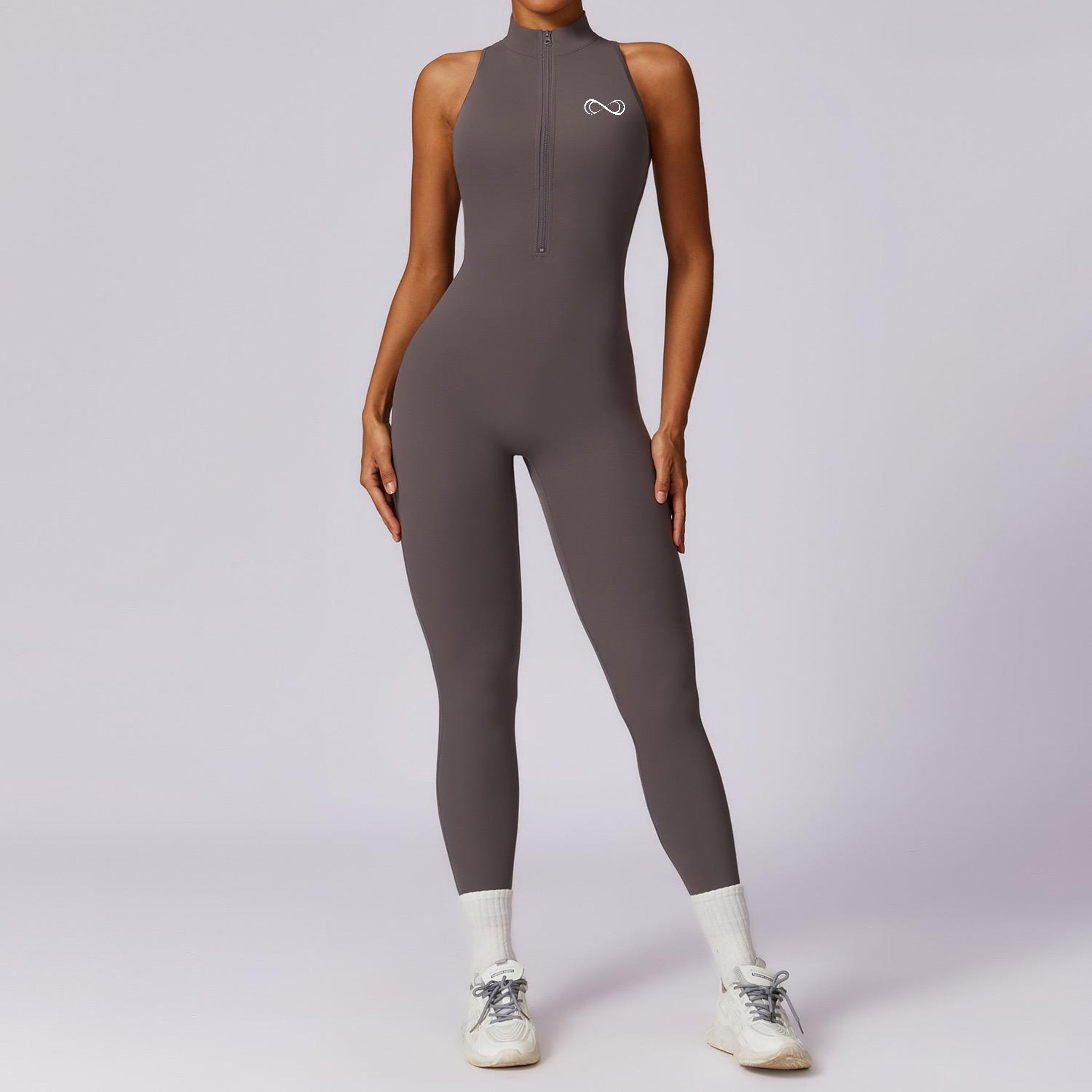 Silhouette-Pro suit